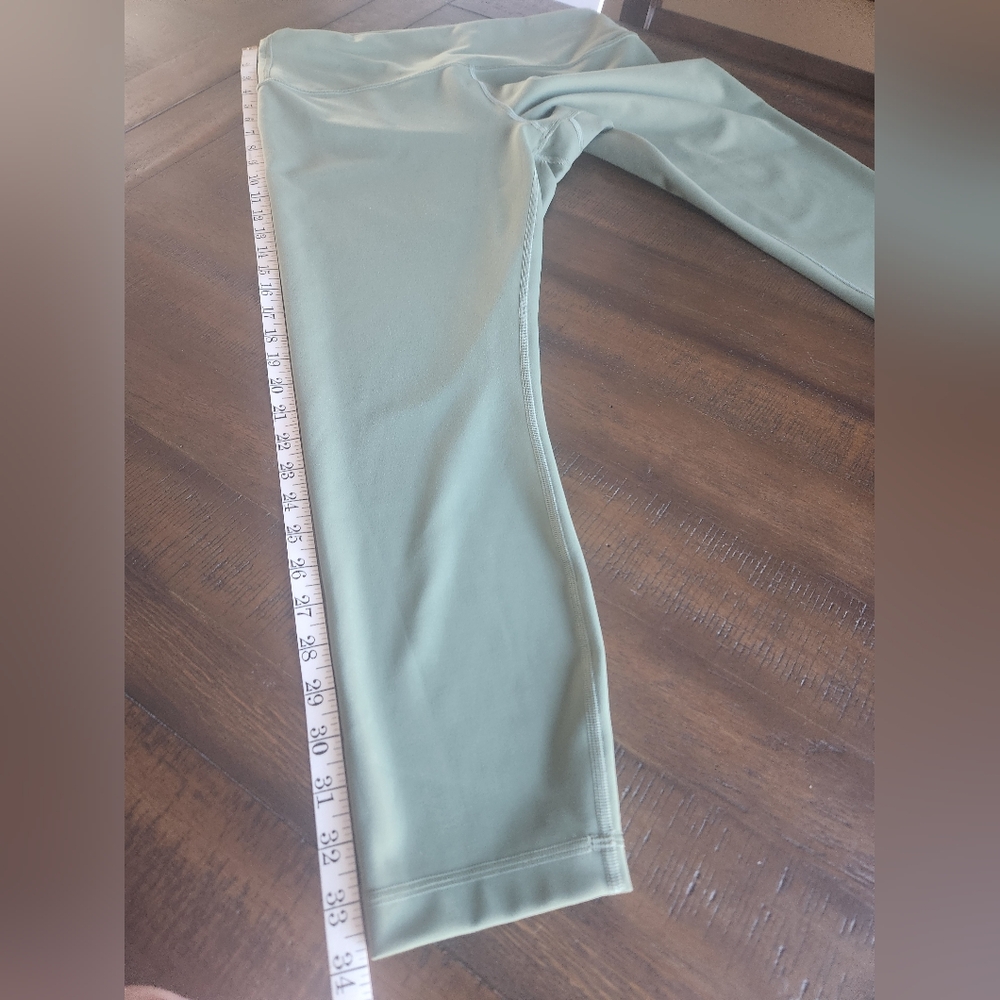 Lululemon Green High-waisted Leggings Sz 14 - Picture 8 of 9
